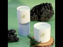 عينة مجانية 400 جرام شمعة معطرة بغطاء معدني أبيض من السيراميك مقاس 10*10 سم