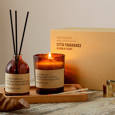 AROMA HOME مجموعة هدايا فاخرة مخصصة خاصة للعلاج العطري بشمع الصويا شموع معطرة من القصب مع لوح خشبي M