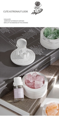 Universe Fantasy Astronaut 10ml Oil Reed Diffuser Spar Aromatherapy مع علبة هدايا