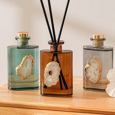 عطر منزلي فاخر مطهر الهواء العلامة التجارية الخاصة زجاجة زجاجية القصب المنتشر مجموعات