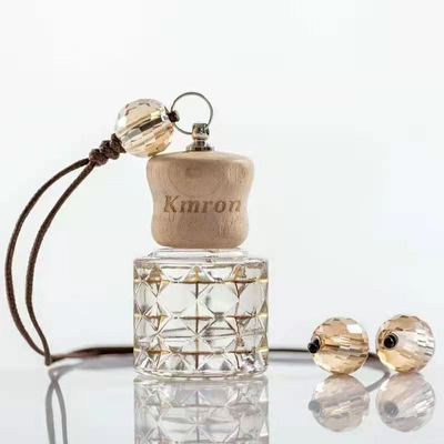 2021 العلامة الخاصة سيارة صغيرة القصب الناشر عطر رائحة النفط العطر للزينة