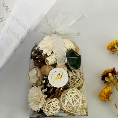 رائحة مجففة يدوية 200 جرام معطرة بالزهور المجففة والمكسرات