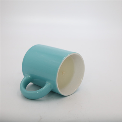 Aroma Home Shiny Blue Round Tea Cup شمعة سيراميك معطر بحجم 5.5 أونصة